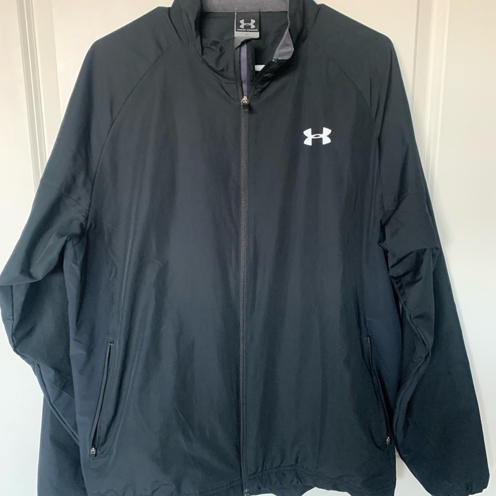 Under Armour Black coat size Large.